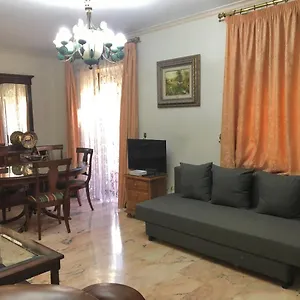 https://amplio-apartamento-en-plaza-trinidad.es-andalucia.com
