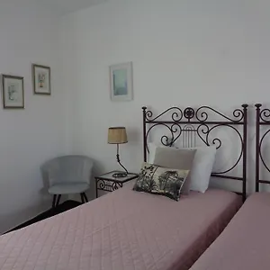 Homestay Da Ria, Mexilhoeira Grande